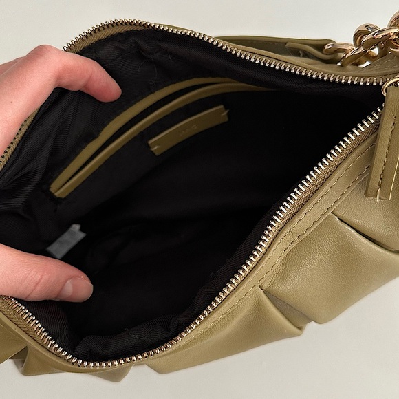 Mango purse - Picture 2 of 4